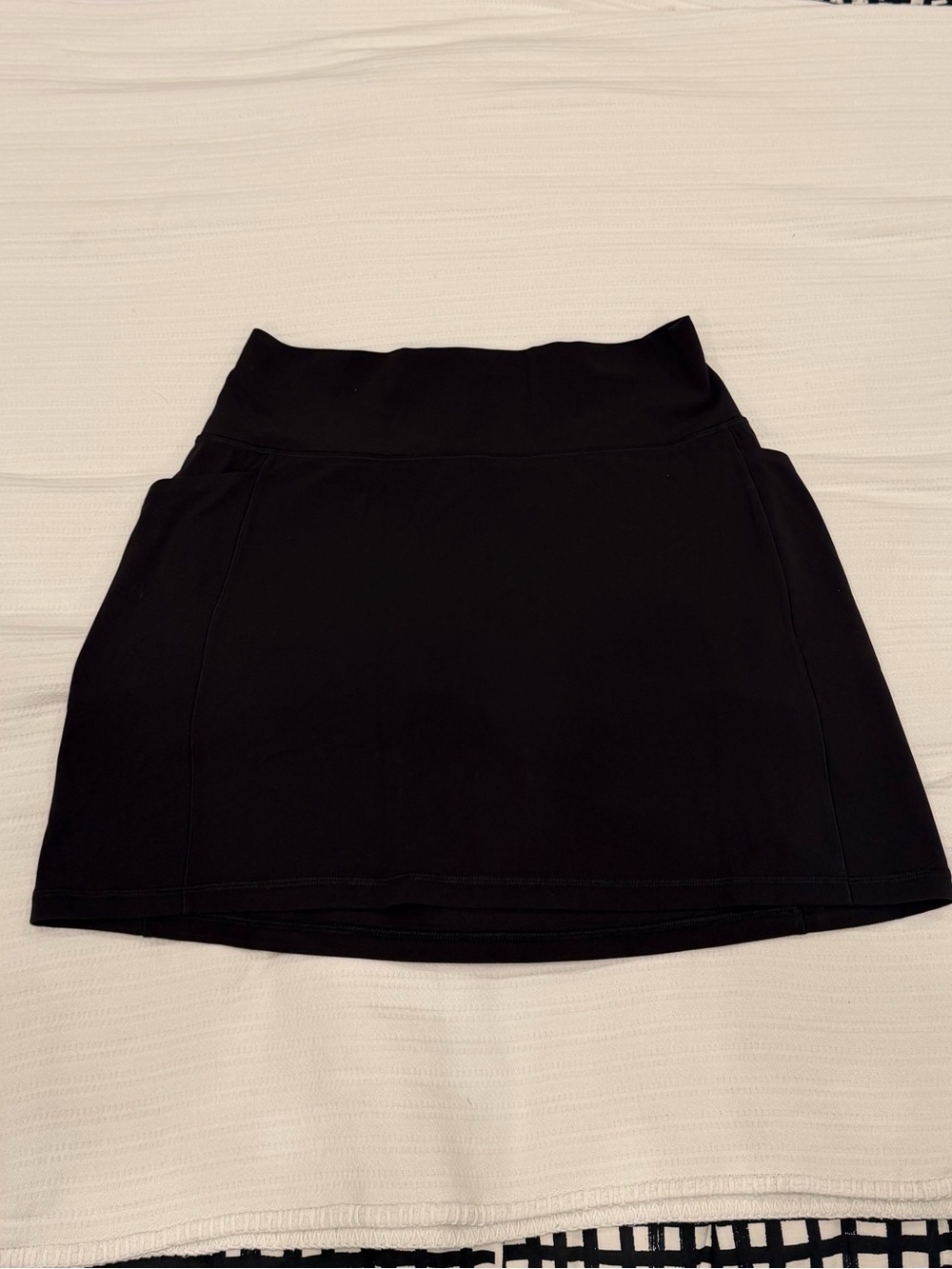 thleta Skirt Womens Medium 16 1/2” Salutation Stash Pocket Black